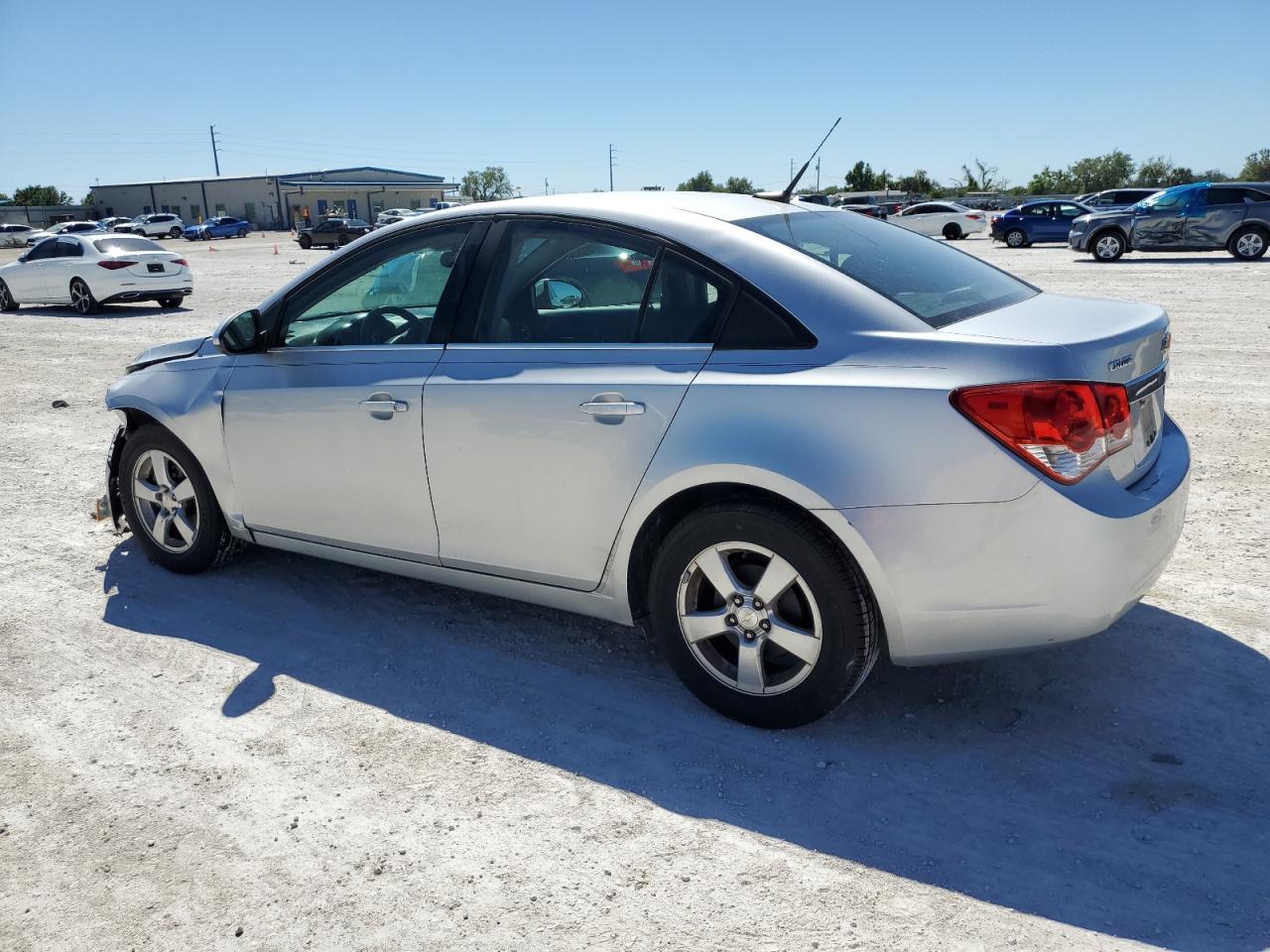 2014 Chevrolet Cruze - Image 2