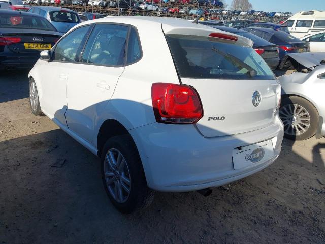 2013 VOLKSWAGEN POLO