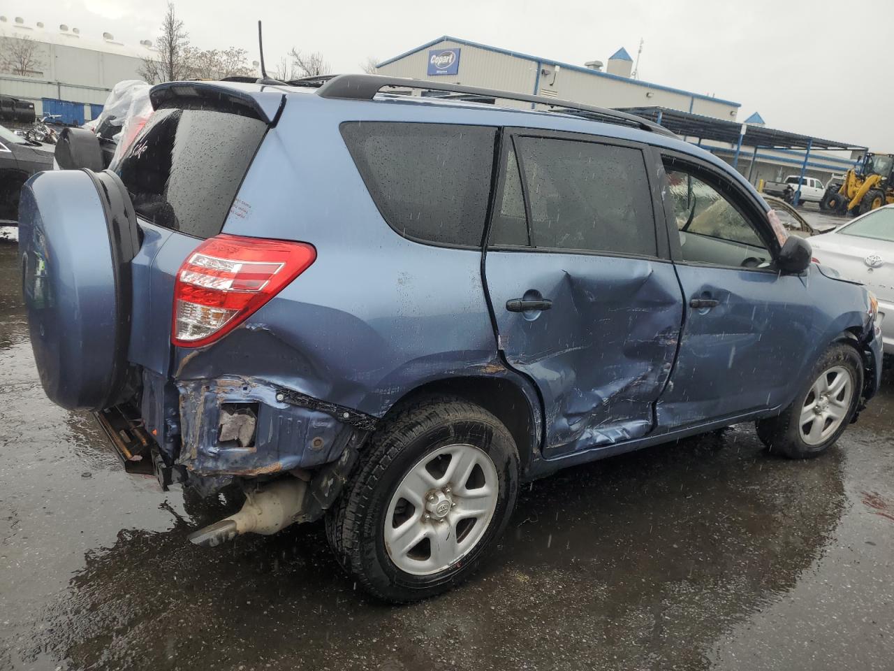 2011 Toyota RAV 4 - Image 3