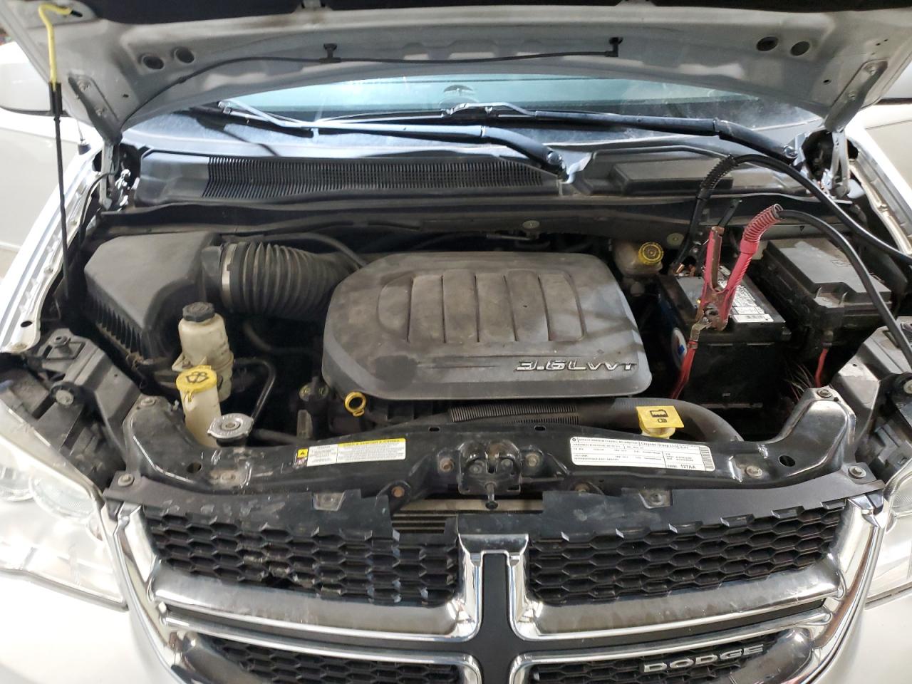 2011 Dodge Caravan - Image 12