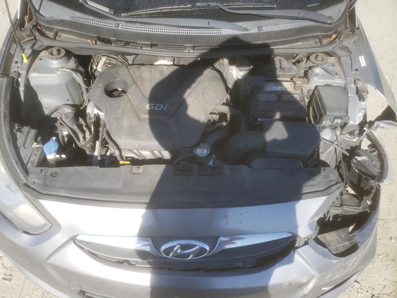 2014 Hyundai Accent - Image 11
