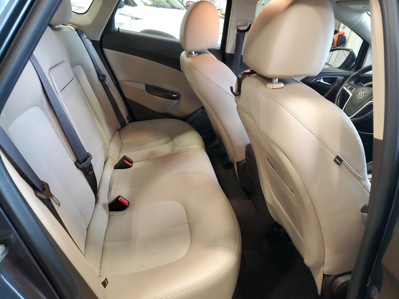 2013 Buick Verano - Image 10