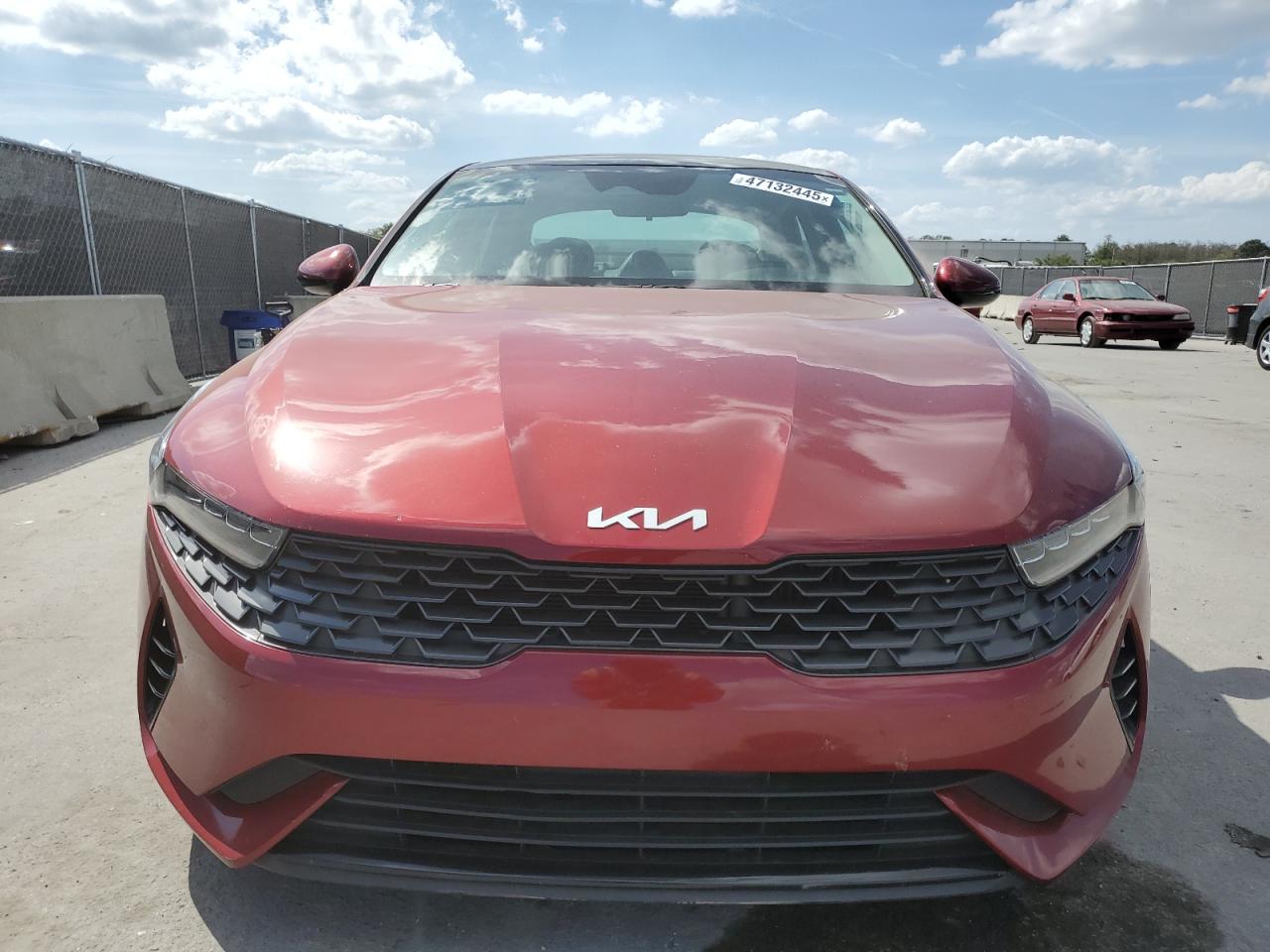 2022 Kia K5 - Image 5