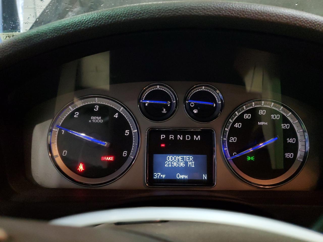 2013 Cadillac Escalade - Image 9