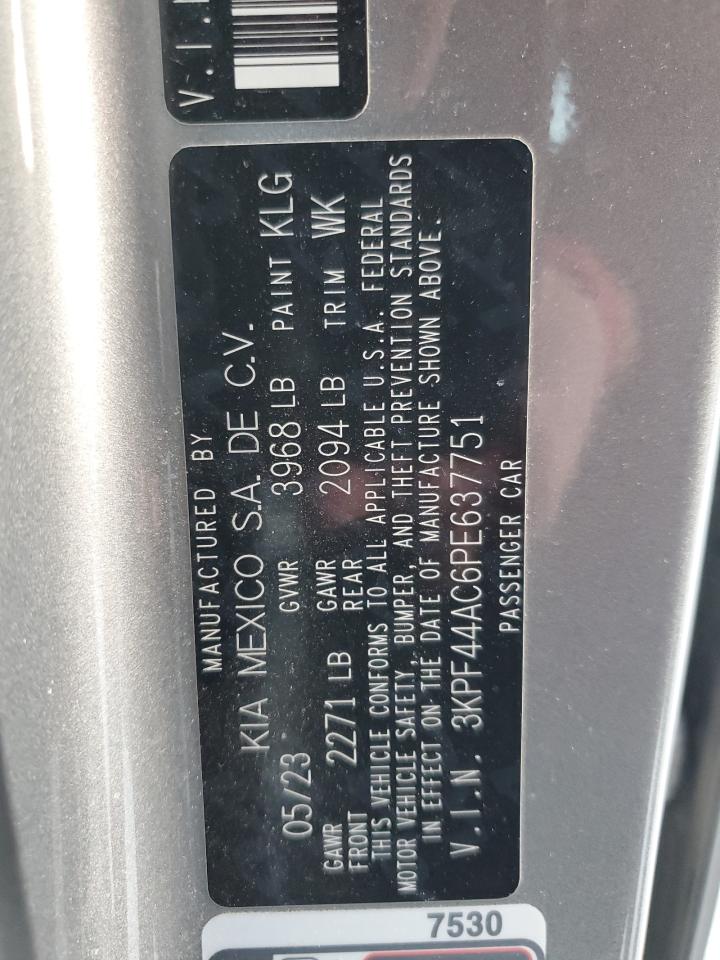 2023 Kia Forte - Image 13