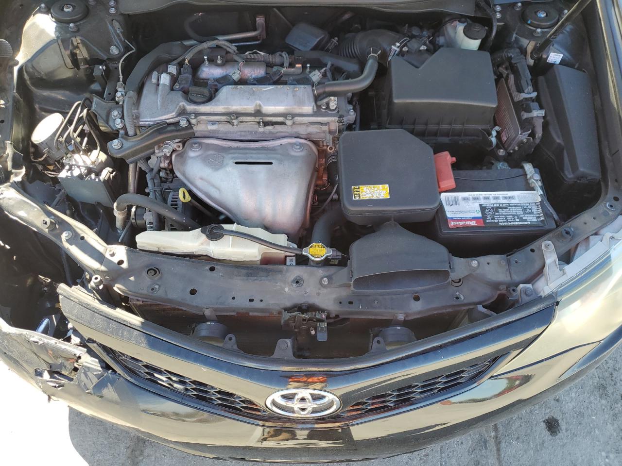 2014 Toyota Camry - Image 11