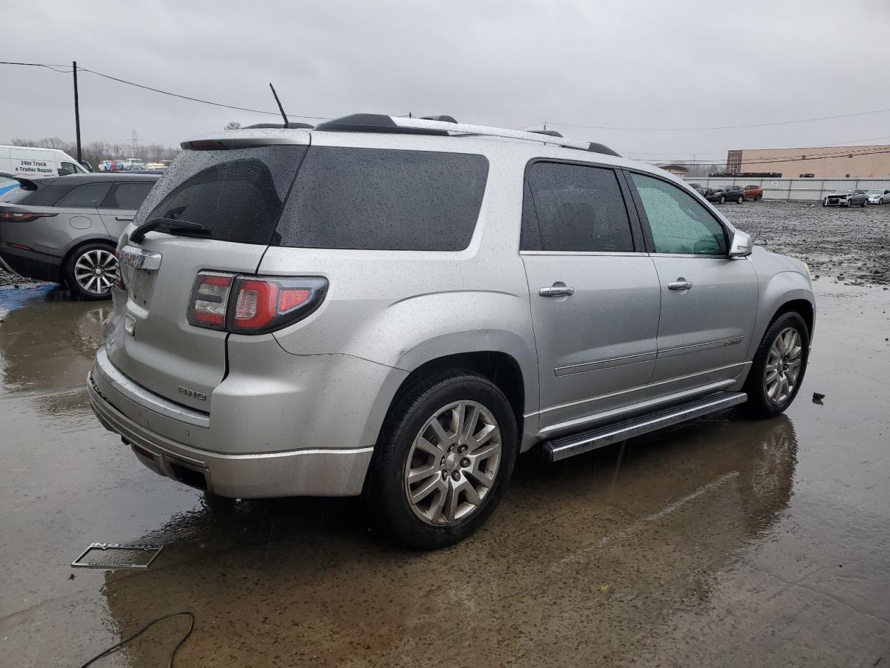 2016 GMC Acadia - Image 3