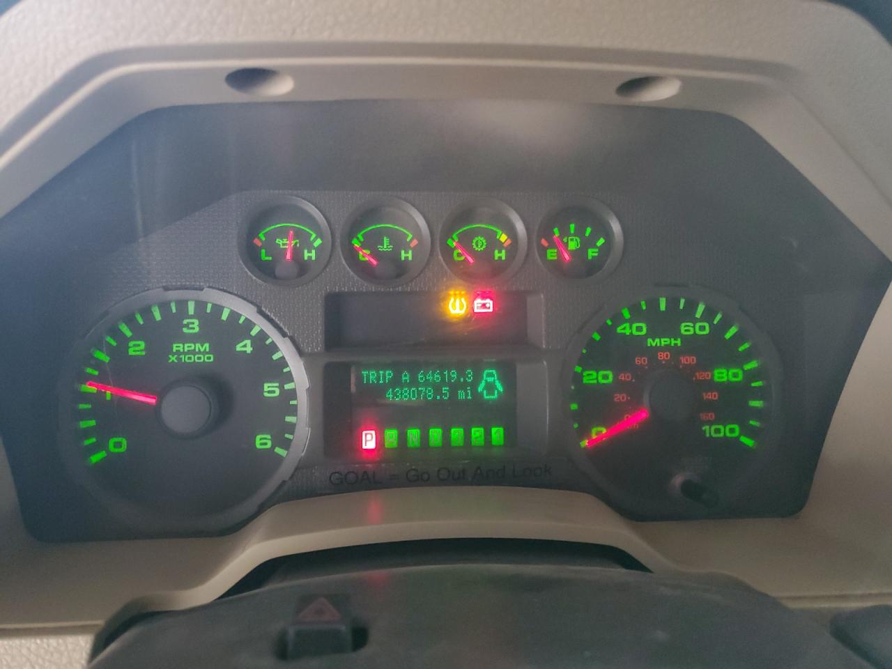 2008 Ford F250 - Image 9