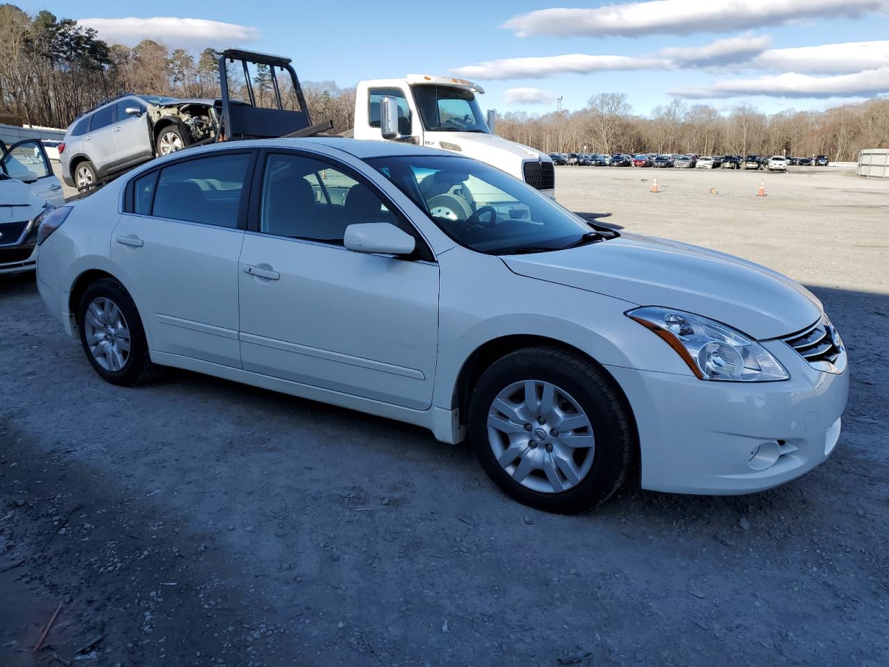 2011 Nissan Altima - Image 4