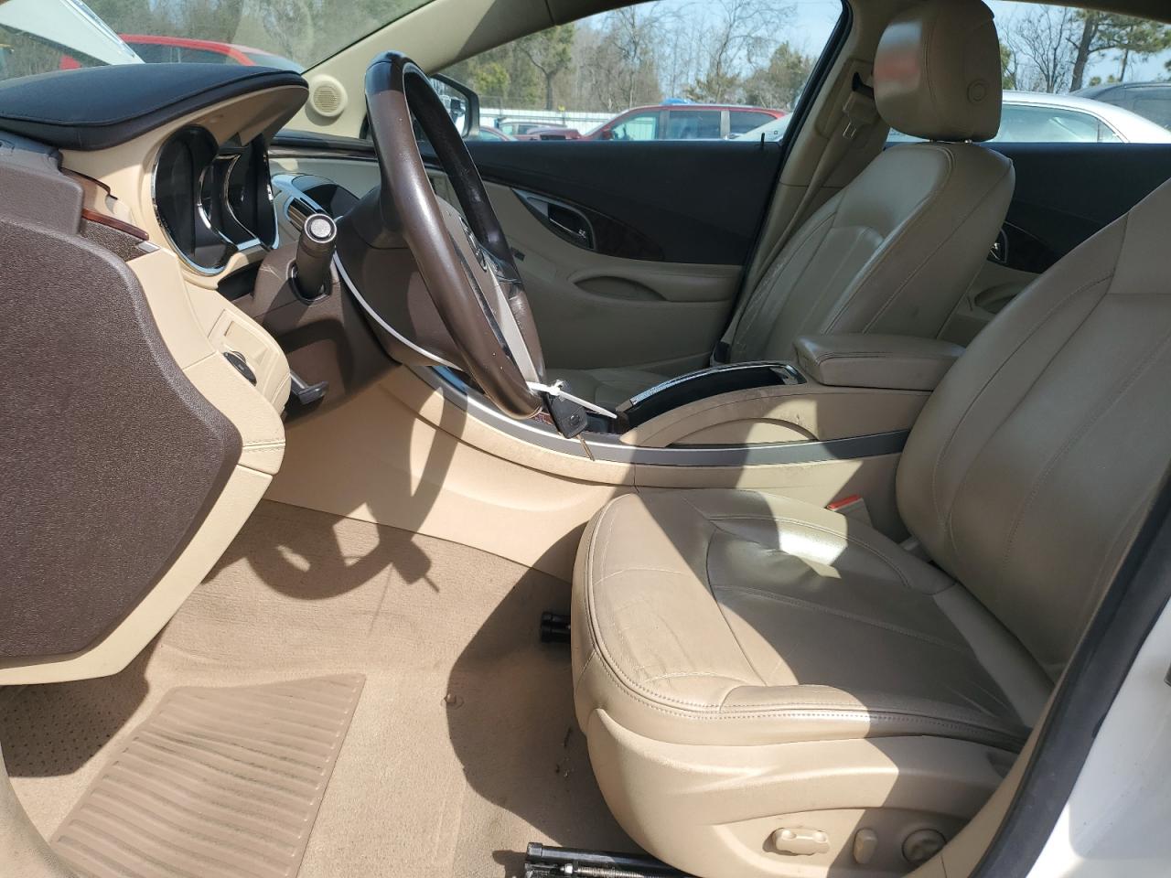 2011 Buick LaCrosse - Image 7