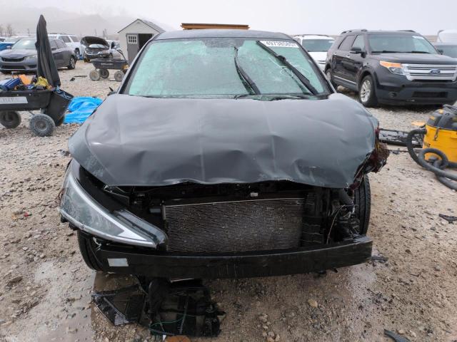  HYUNDAI ELANTRA 2019 Черный