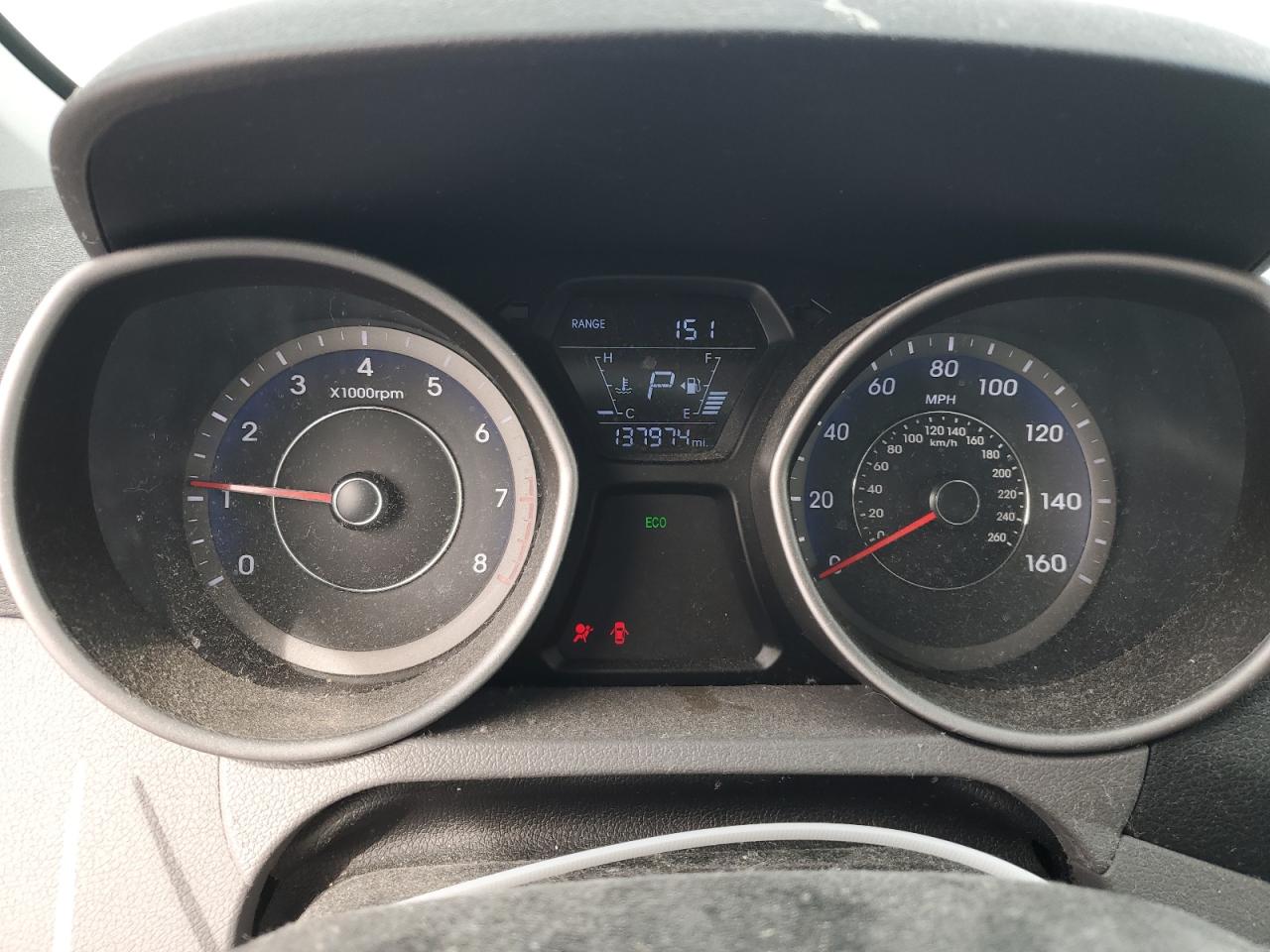2015 Hyundai Elantra - Image 9