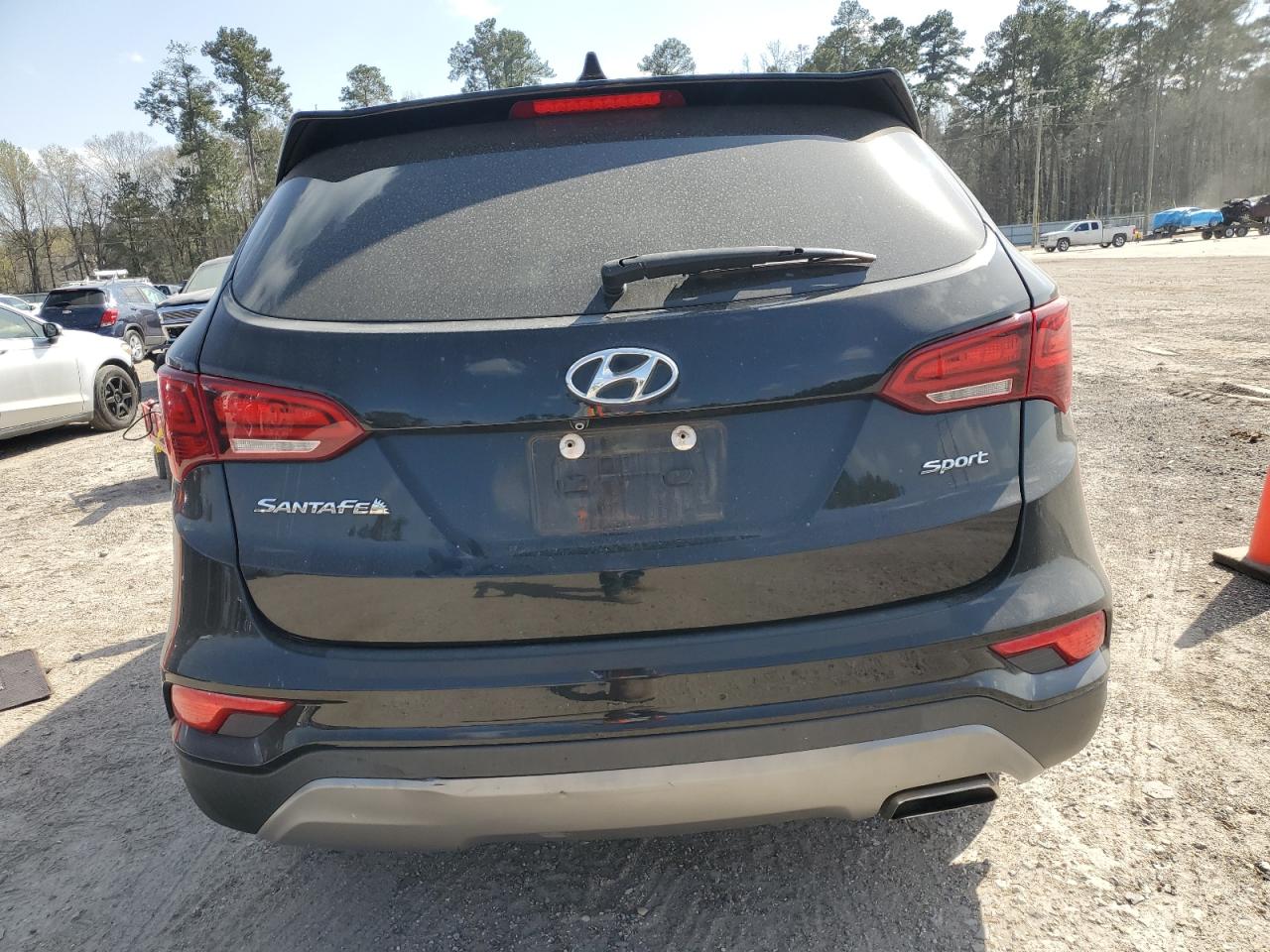 2017 Hyundai Santa Fe - Image 6