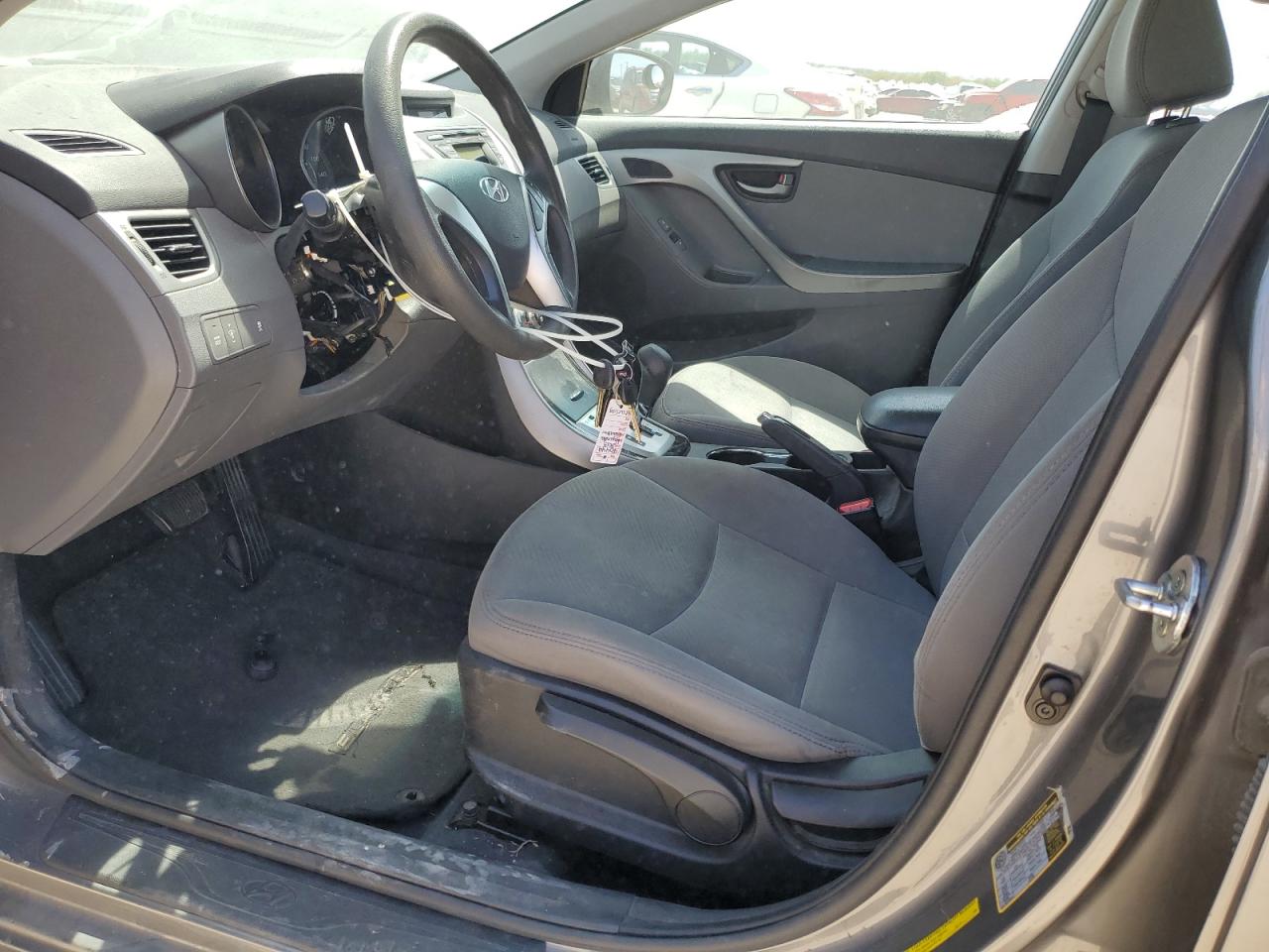 2013 Hyundai Elantra - Image 7