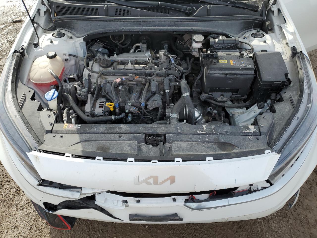 2023 Kia Forte - Image 11