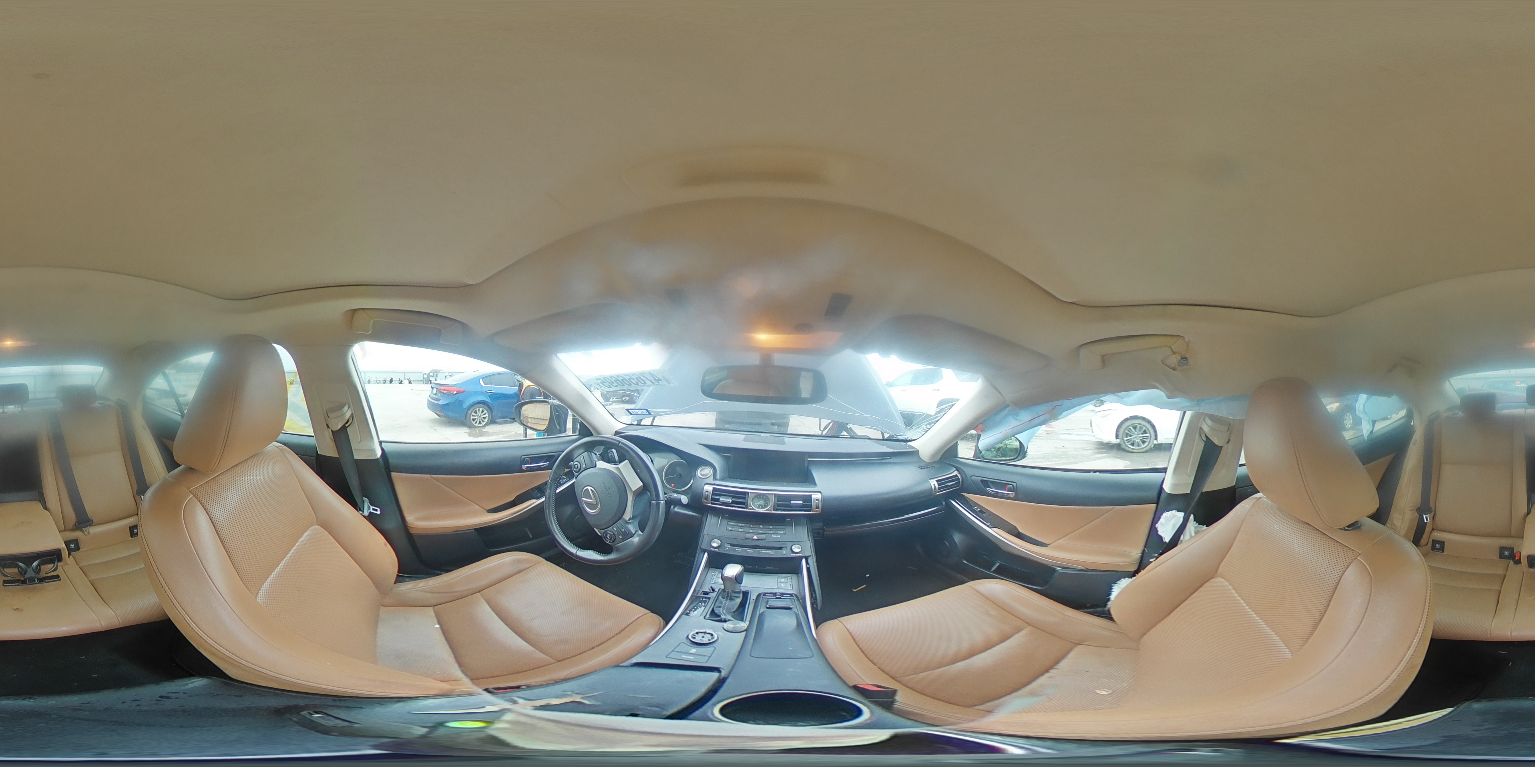 2015 Lexus IS - Image 13