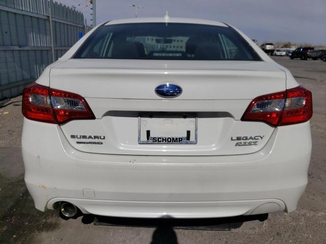  SUBARU LEGACY 2017 Biały