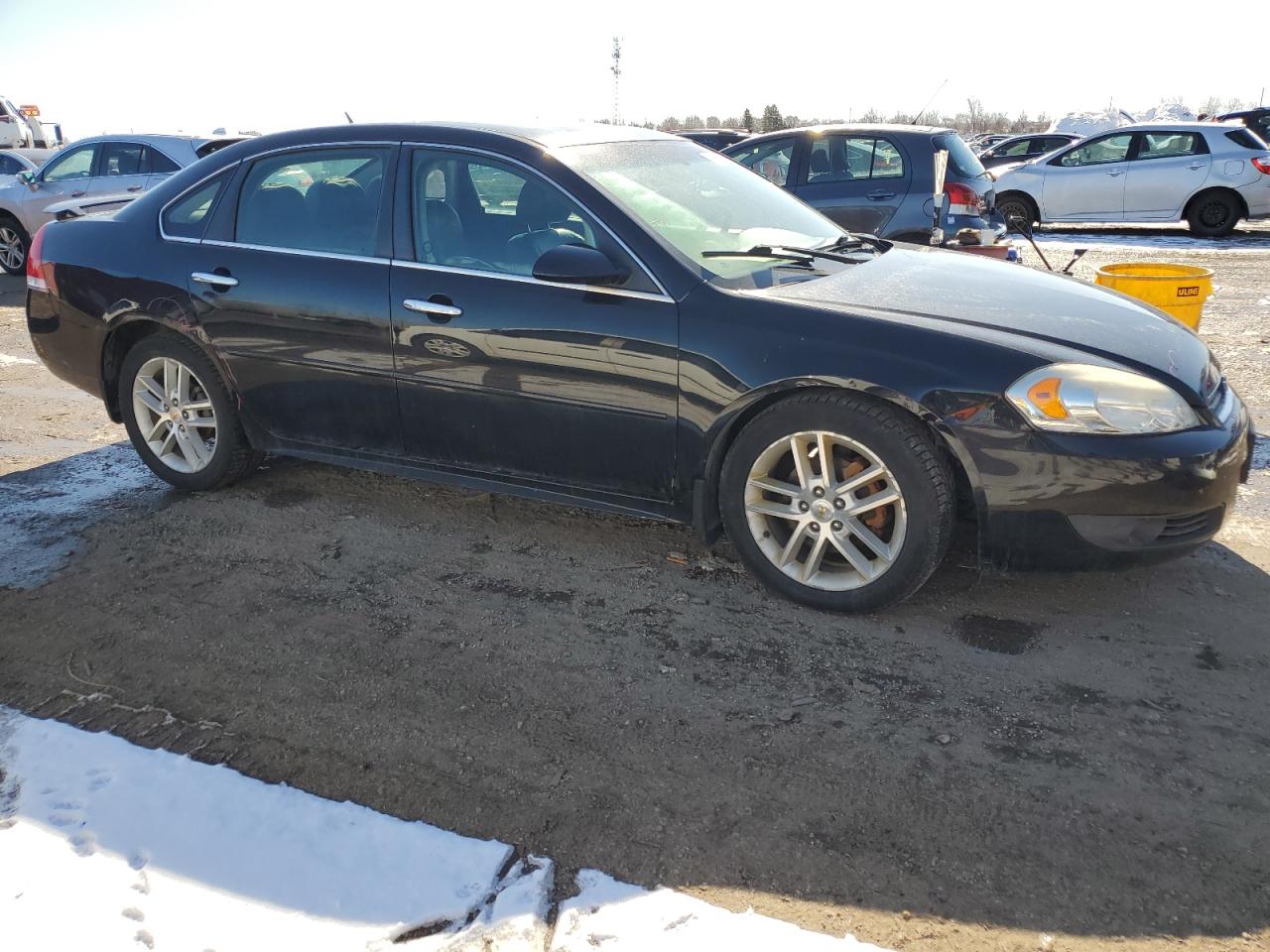 2011 Chevrolet Impala - Image 4