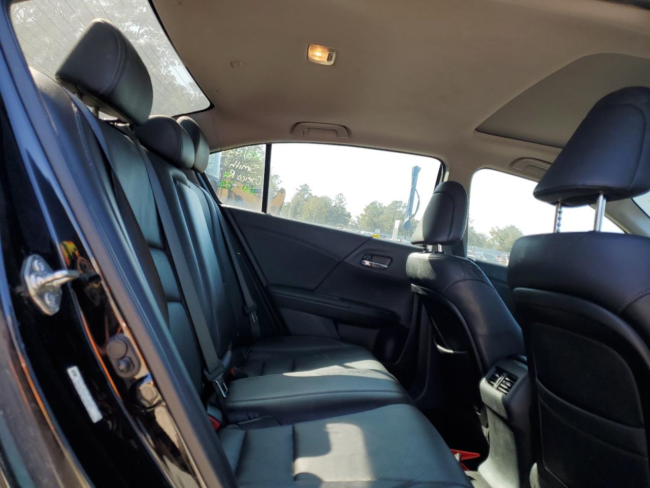 2014 Honda Accord - Image 11
