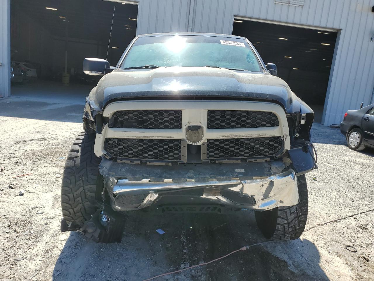2016 RAM 1500 - Image 5