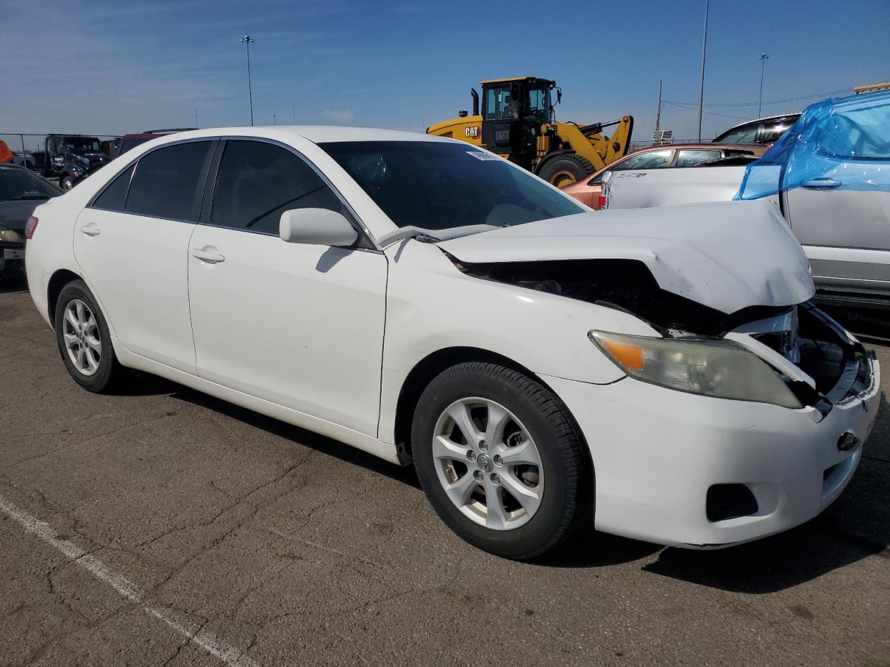 2011 Toyota Camry - Image 4
