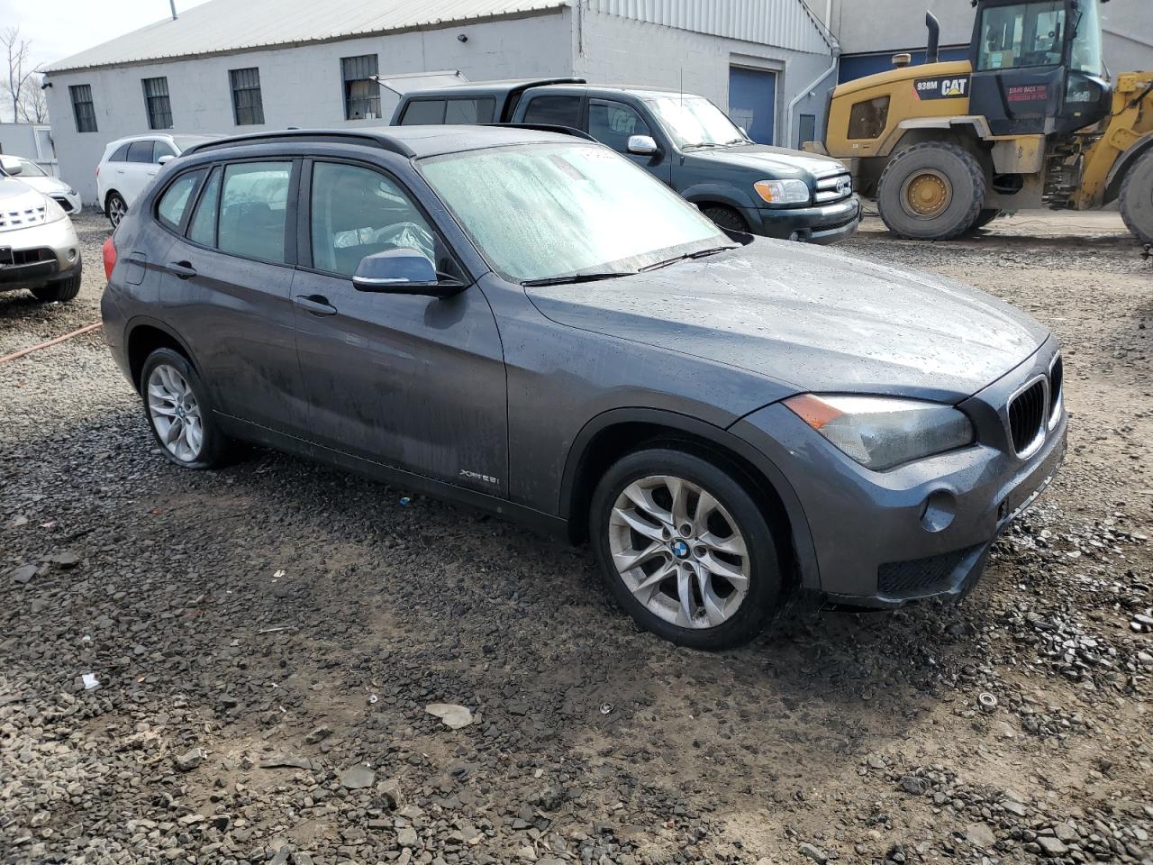 2015 BMW X1 - Image 4