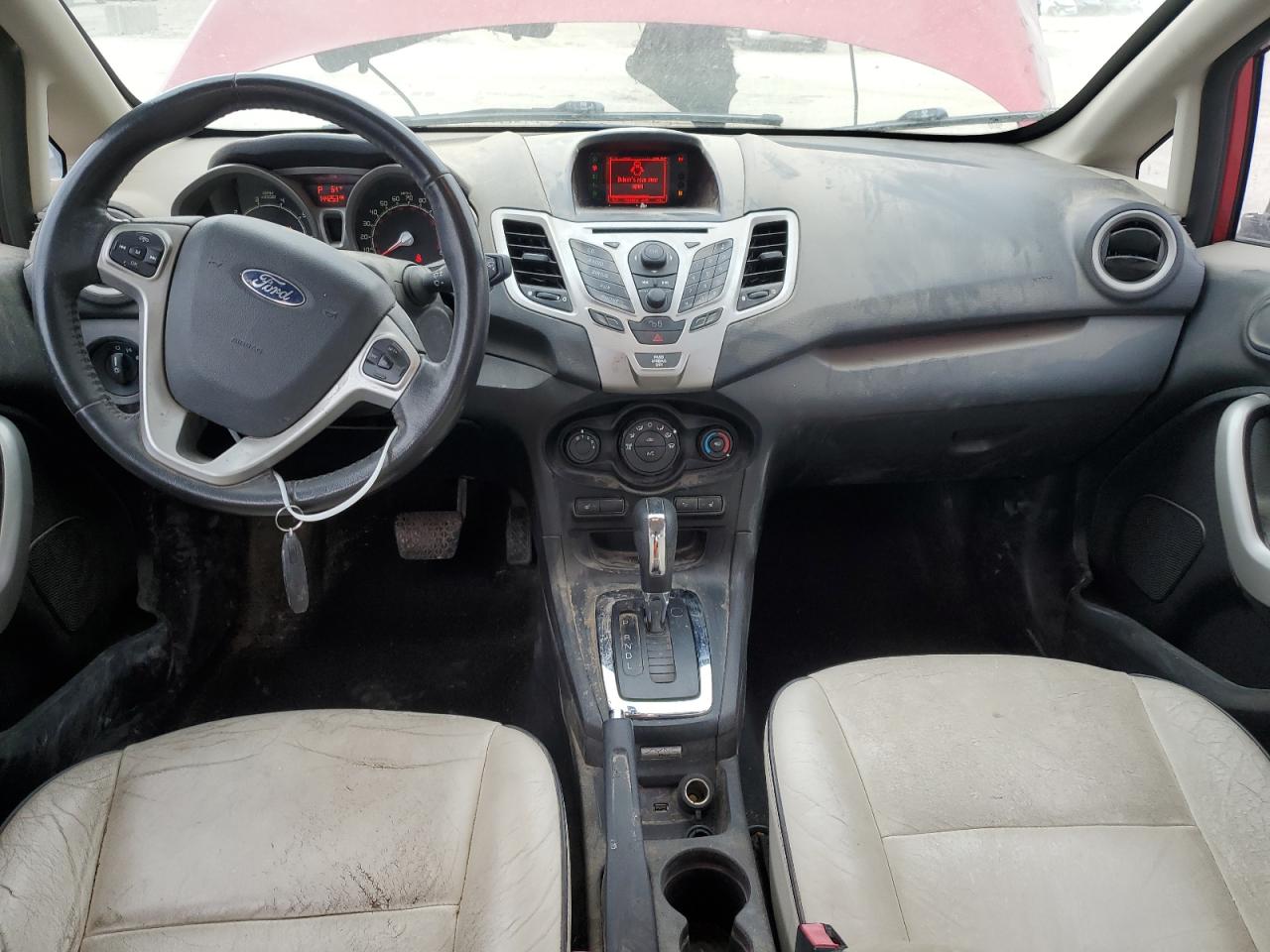 2011 Ford Fiesta - Image 8
