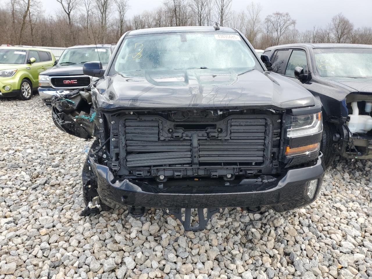 2018 Chevrolet Silverado - Image 5