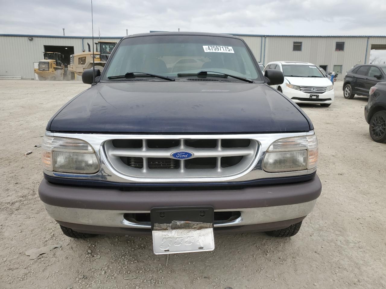 1996 Ford Explorer - Image 5