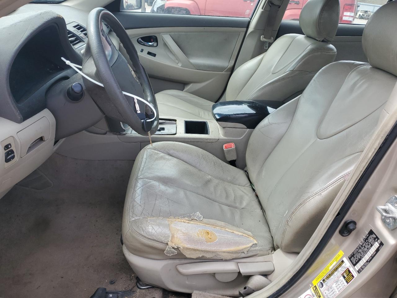 2009 Toyota Camry - Image 7