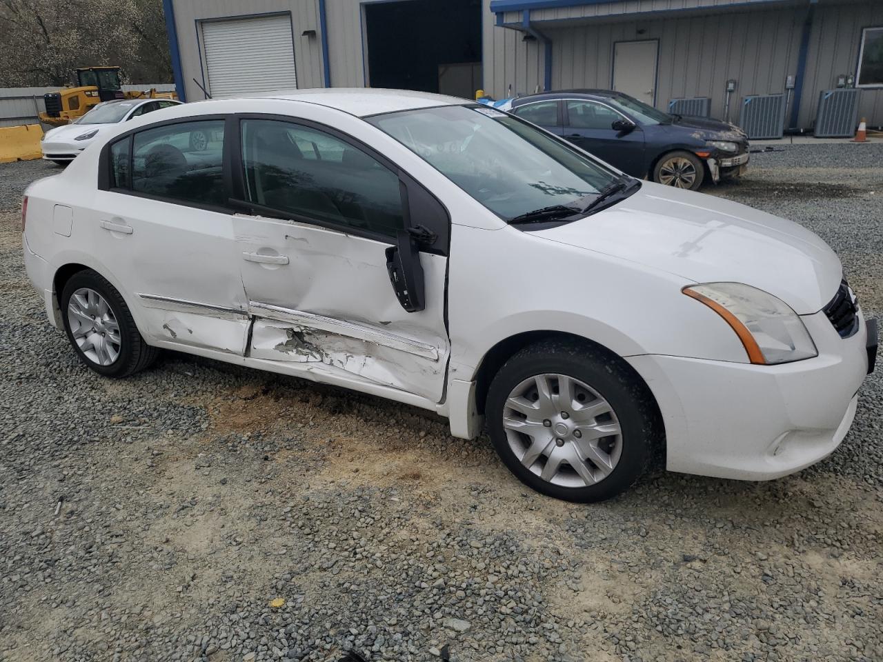 2010 Nissan Sentra - Image 4