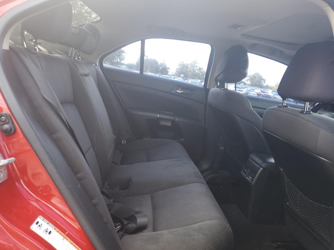 2011 Suzuki Kizashi - Image 10