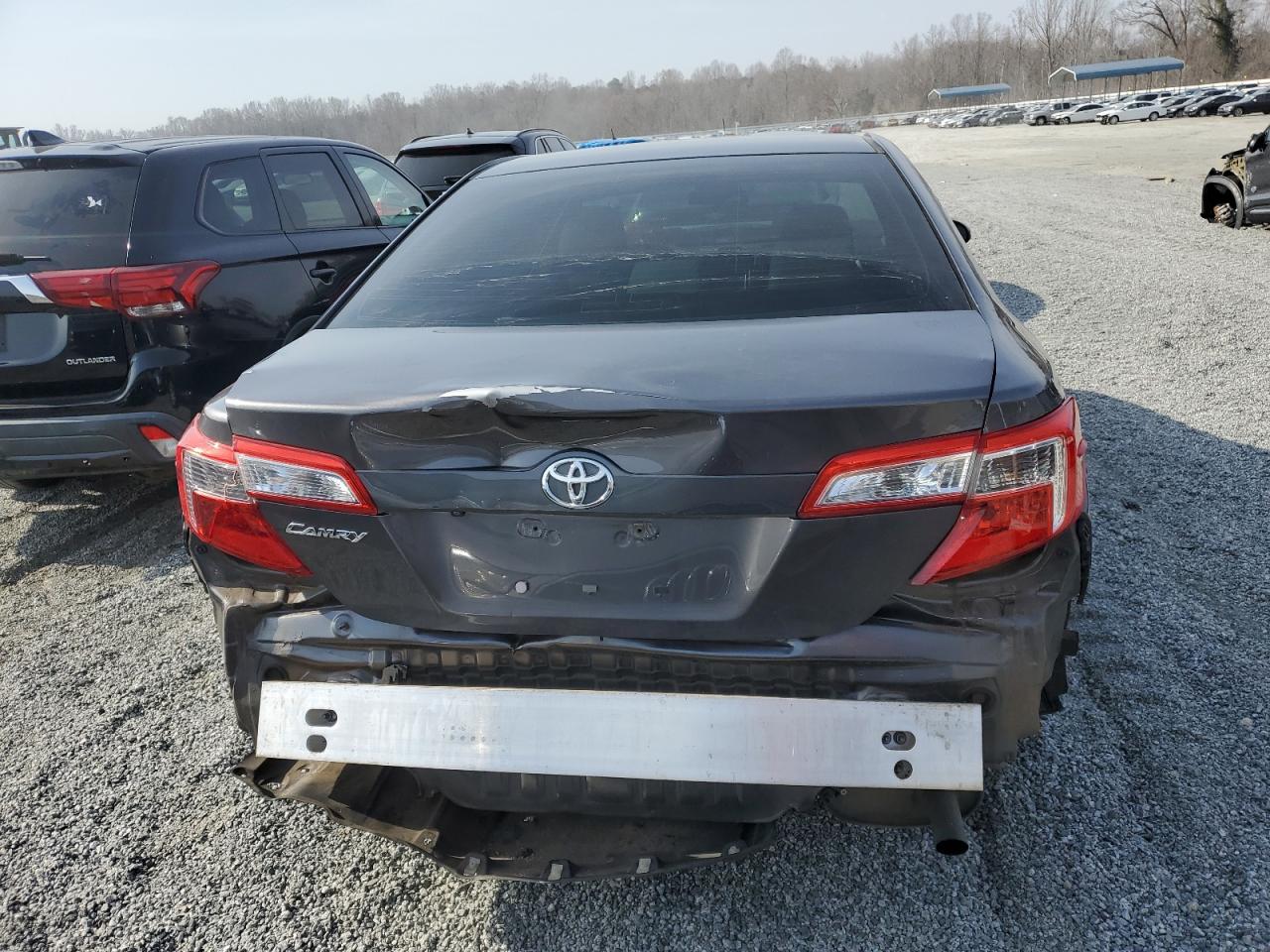 2014 Toyota Camry - Image 6