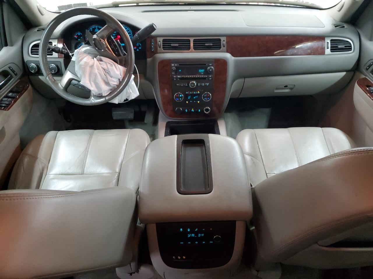 2013 Chevrolet Tahoe - Image 8