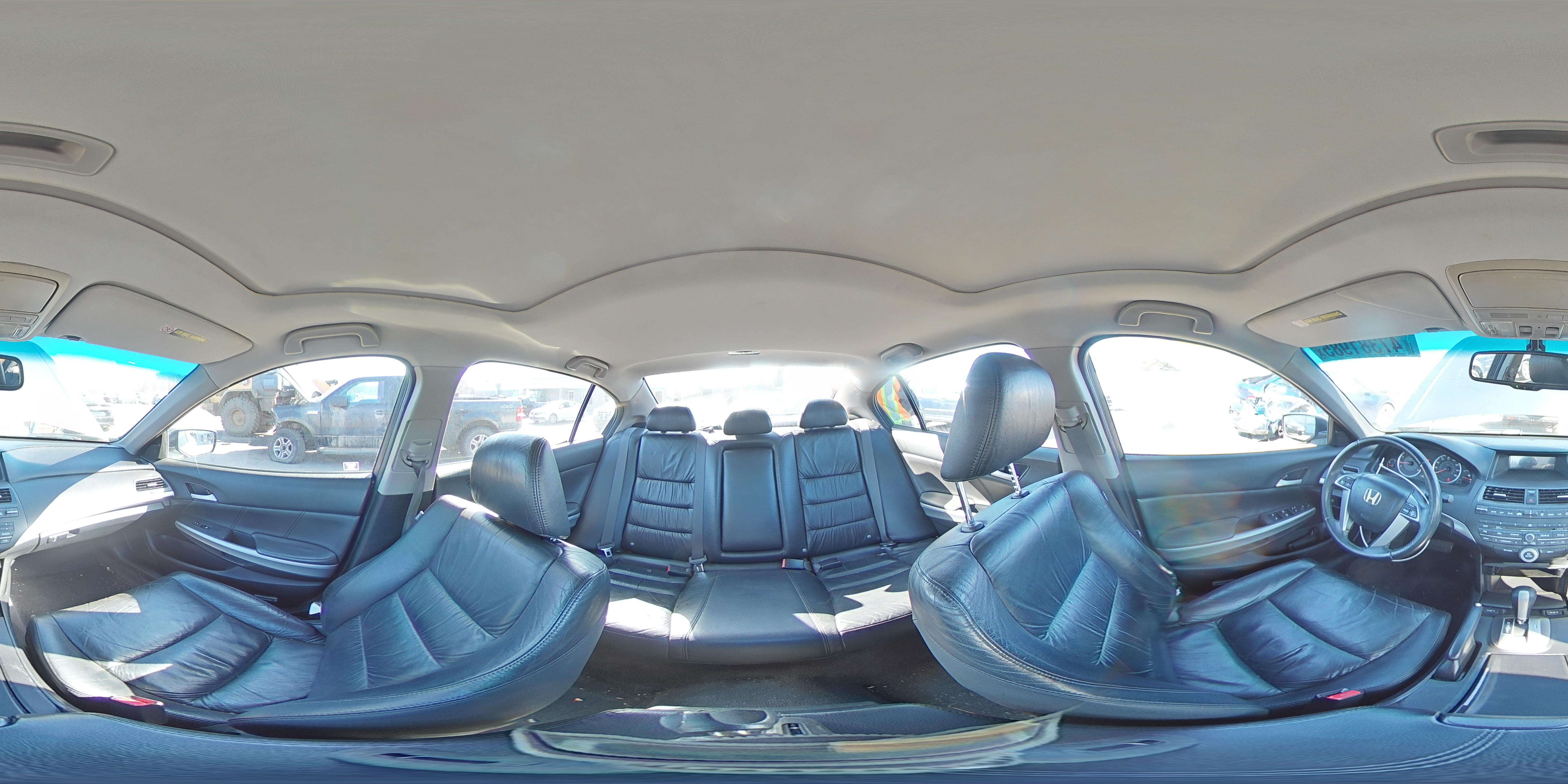 2009 Honda Accord - Image 12