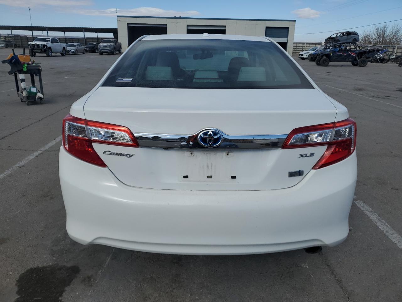 2013 Toyota Camry - Image 6