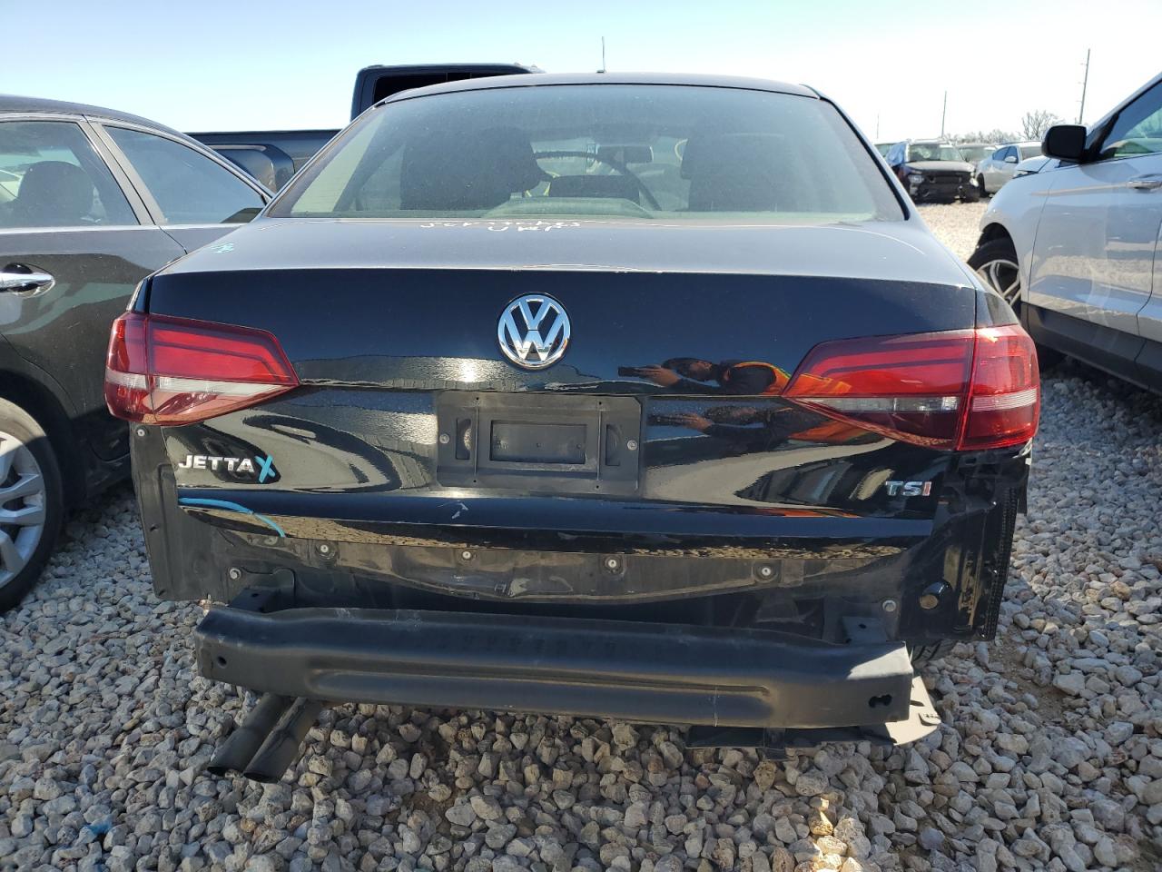 2016 Volkswagen Jetta - Image 6