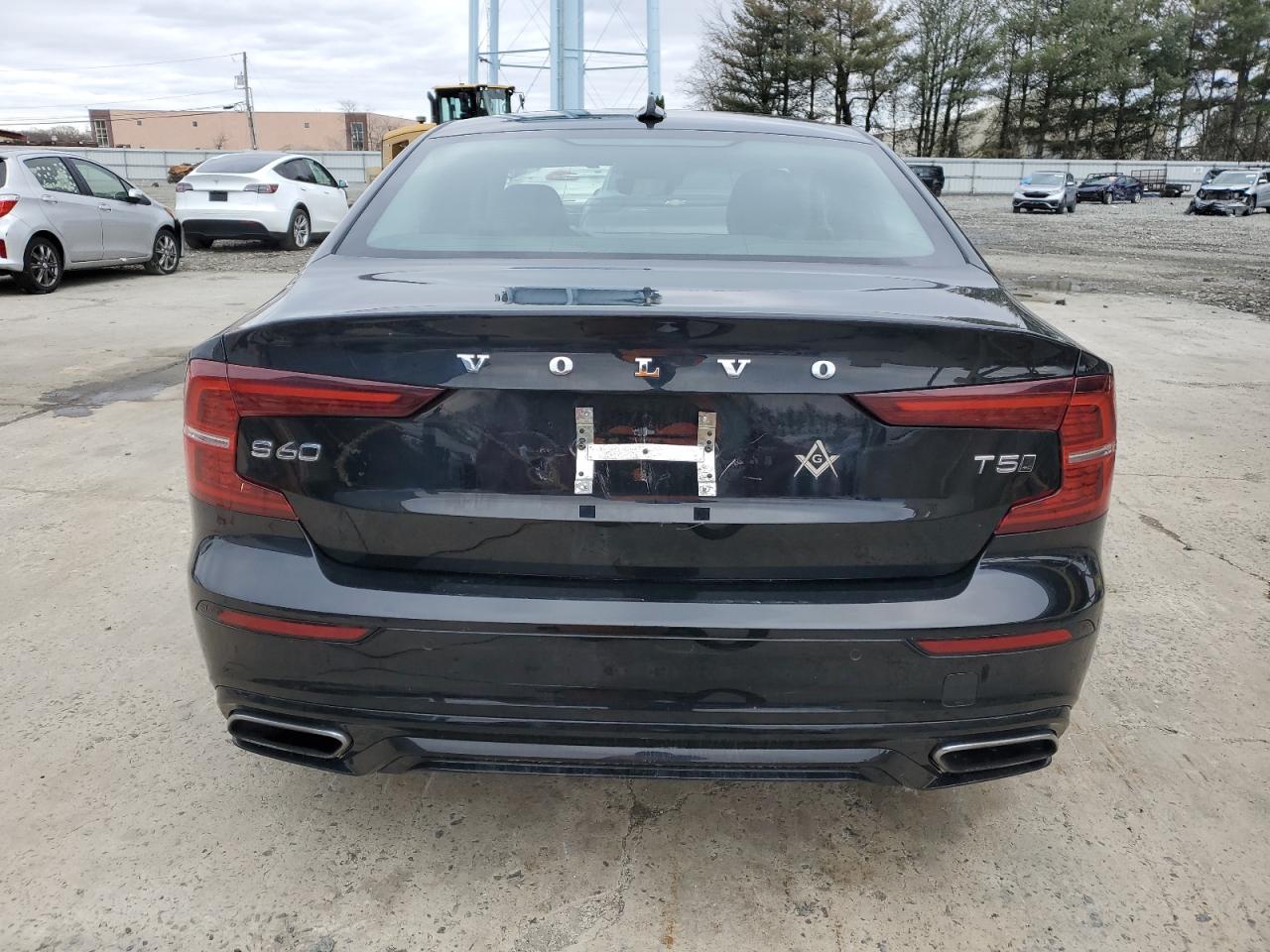 2021 Volvo S60 - Image 6