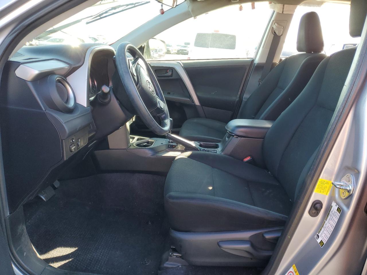 2016 Toyota RAV 4 - Image 7