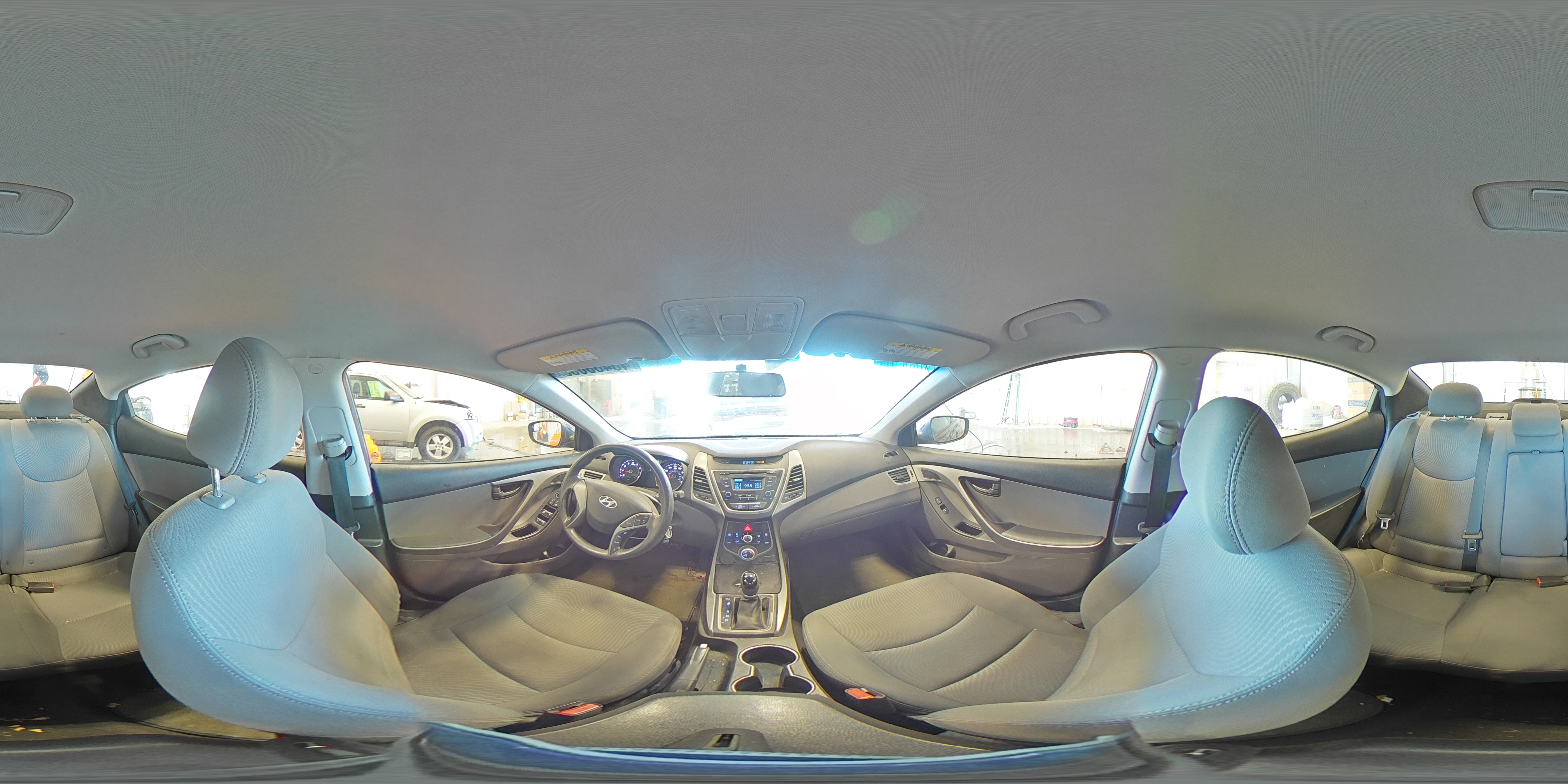 2014 Hyundai Elantra - Image 14
