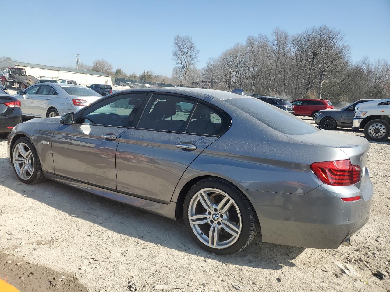 2015 BMW 5er - Image 2