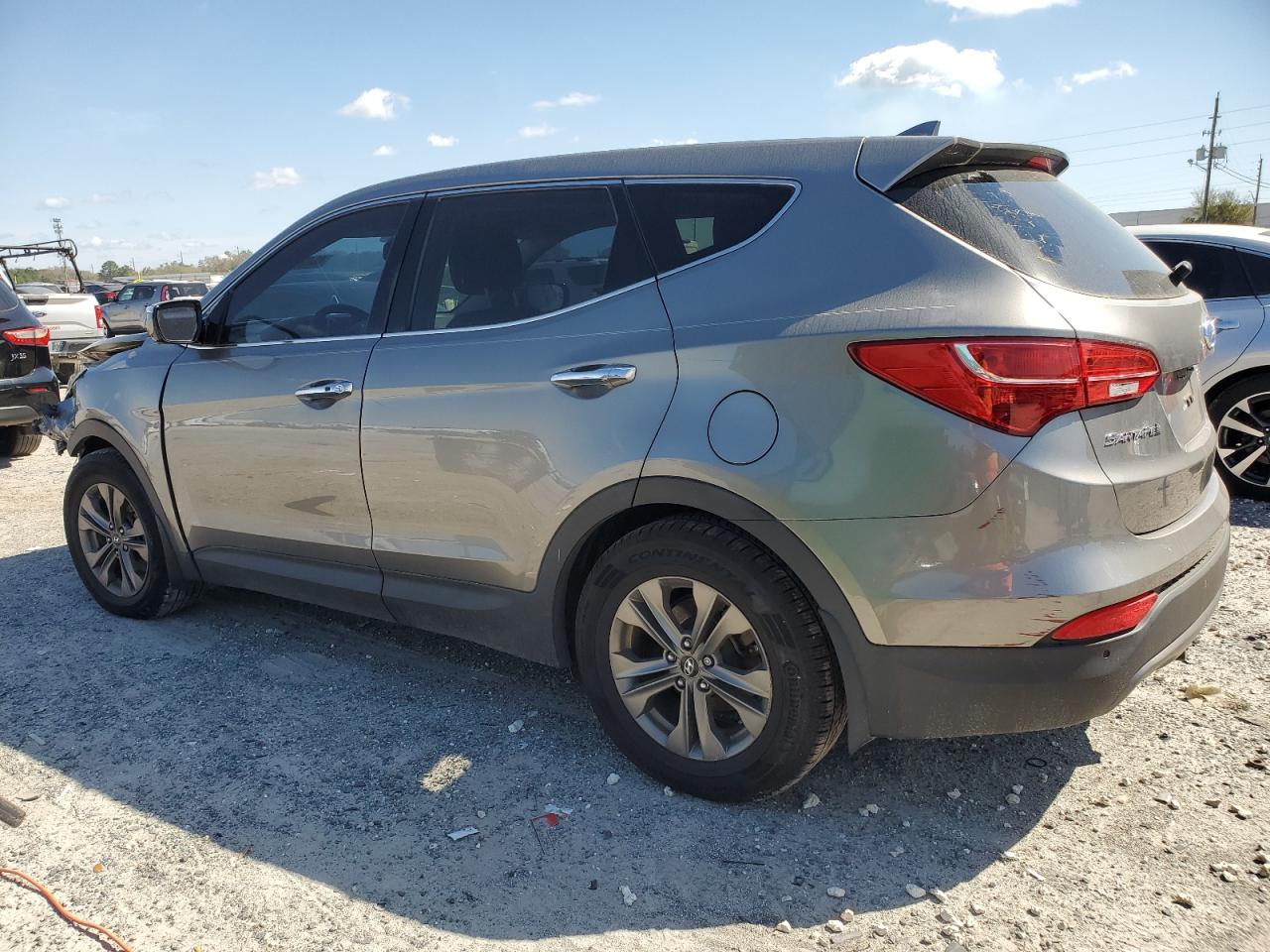 2013 Hyundai Santa Fe - Image 2