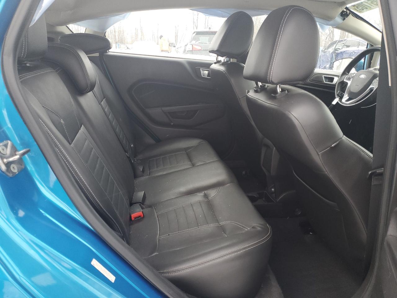 2014 Ford Fiesta - Image 11