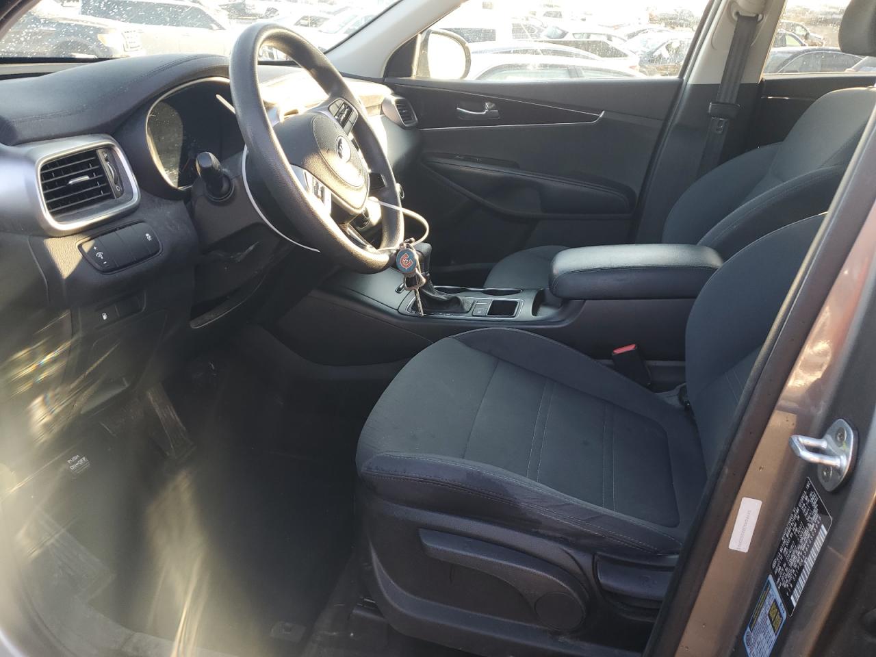 2019 Kia Sorento - Image 7
