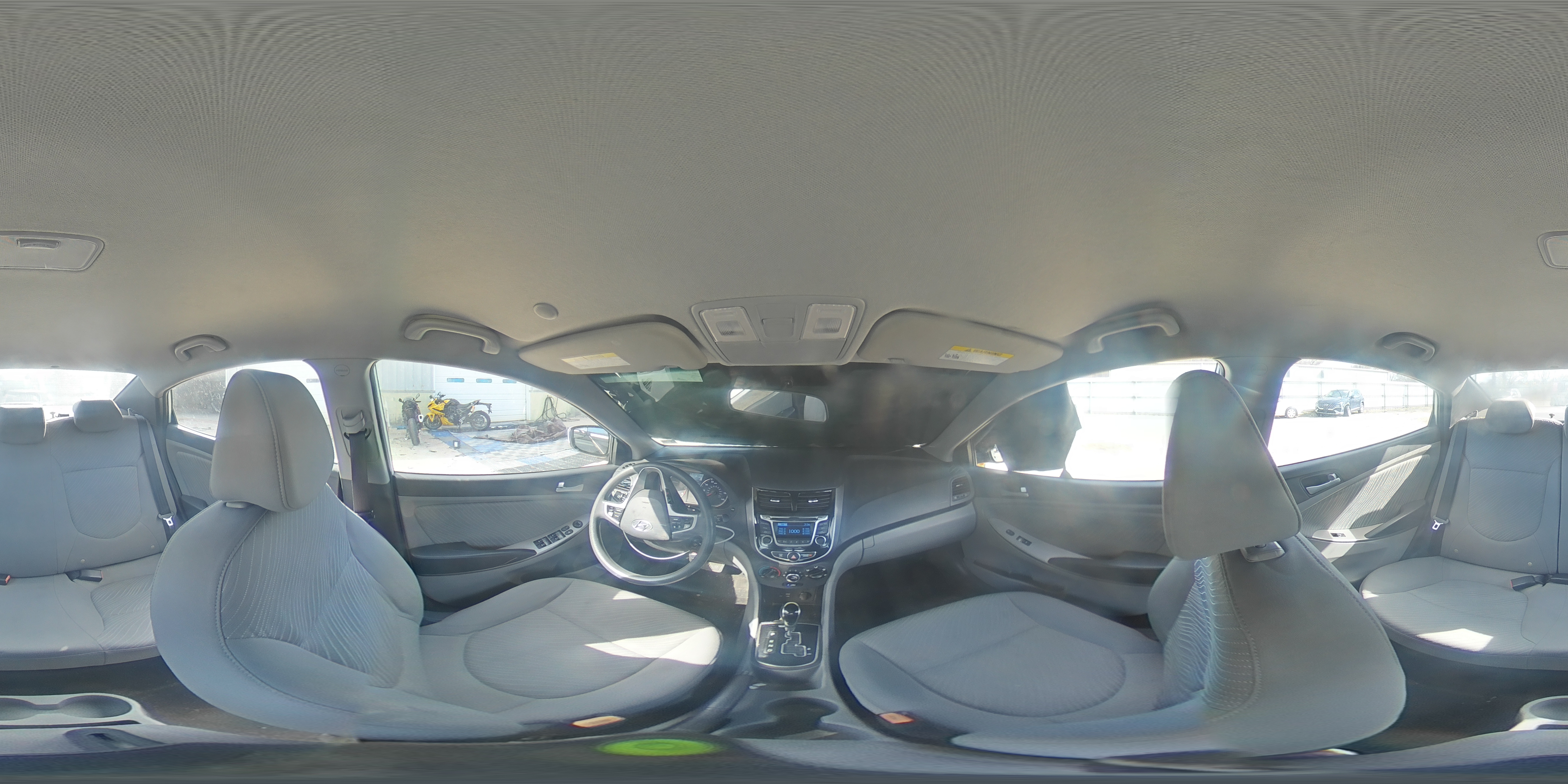 2015 Hyundai Accent - Image 12