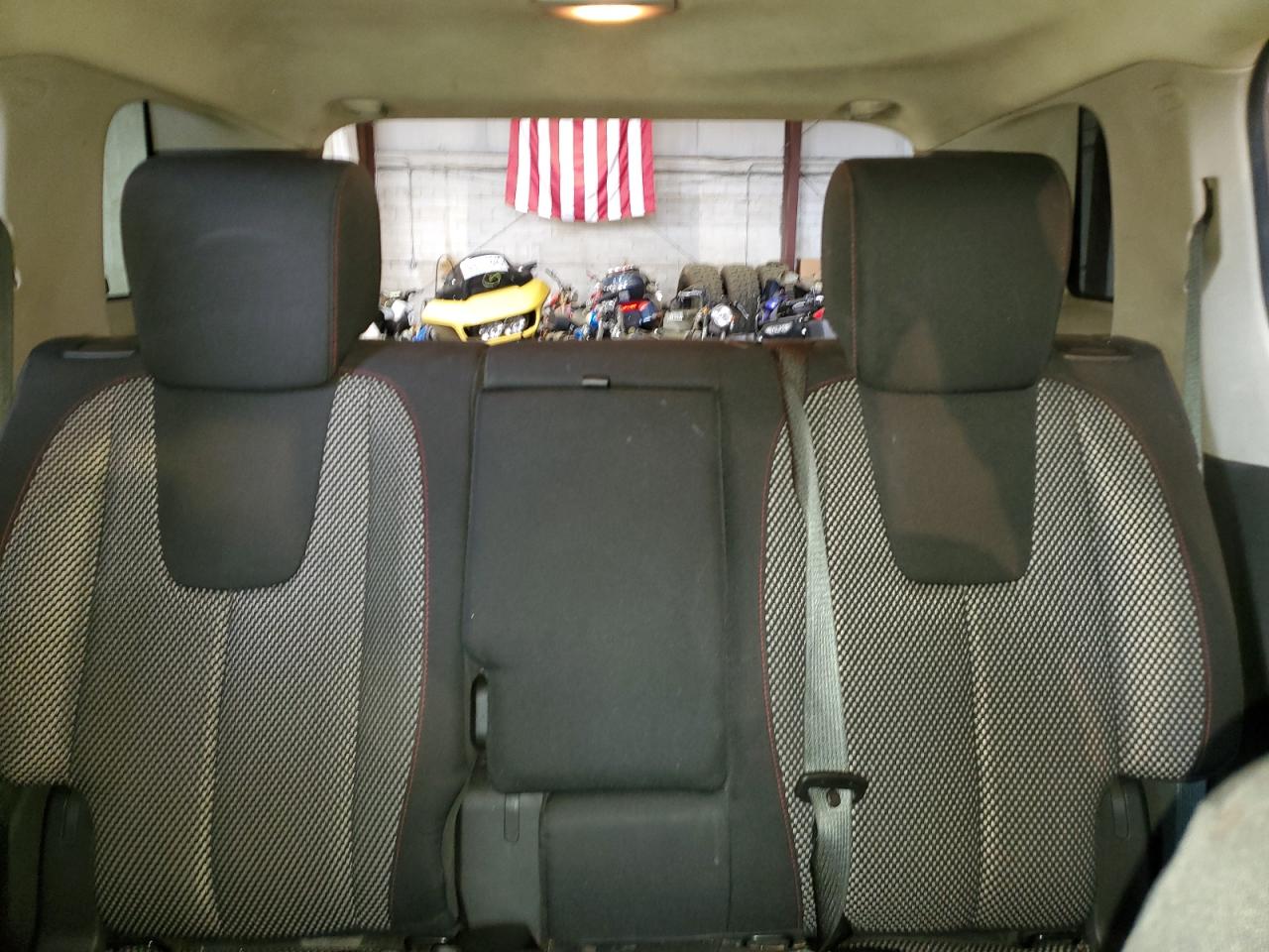 2011 GMC Terrain - Image 10