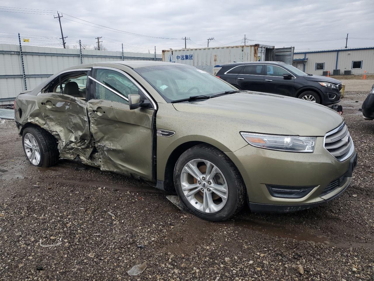 2013 Ford Taurus - Image 4