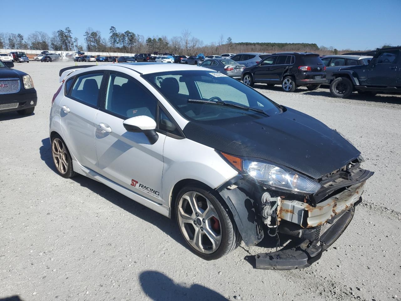 2015 Ford Fiesta - Image 4