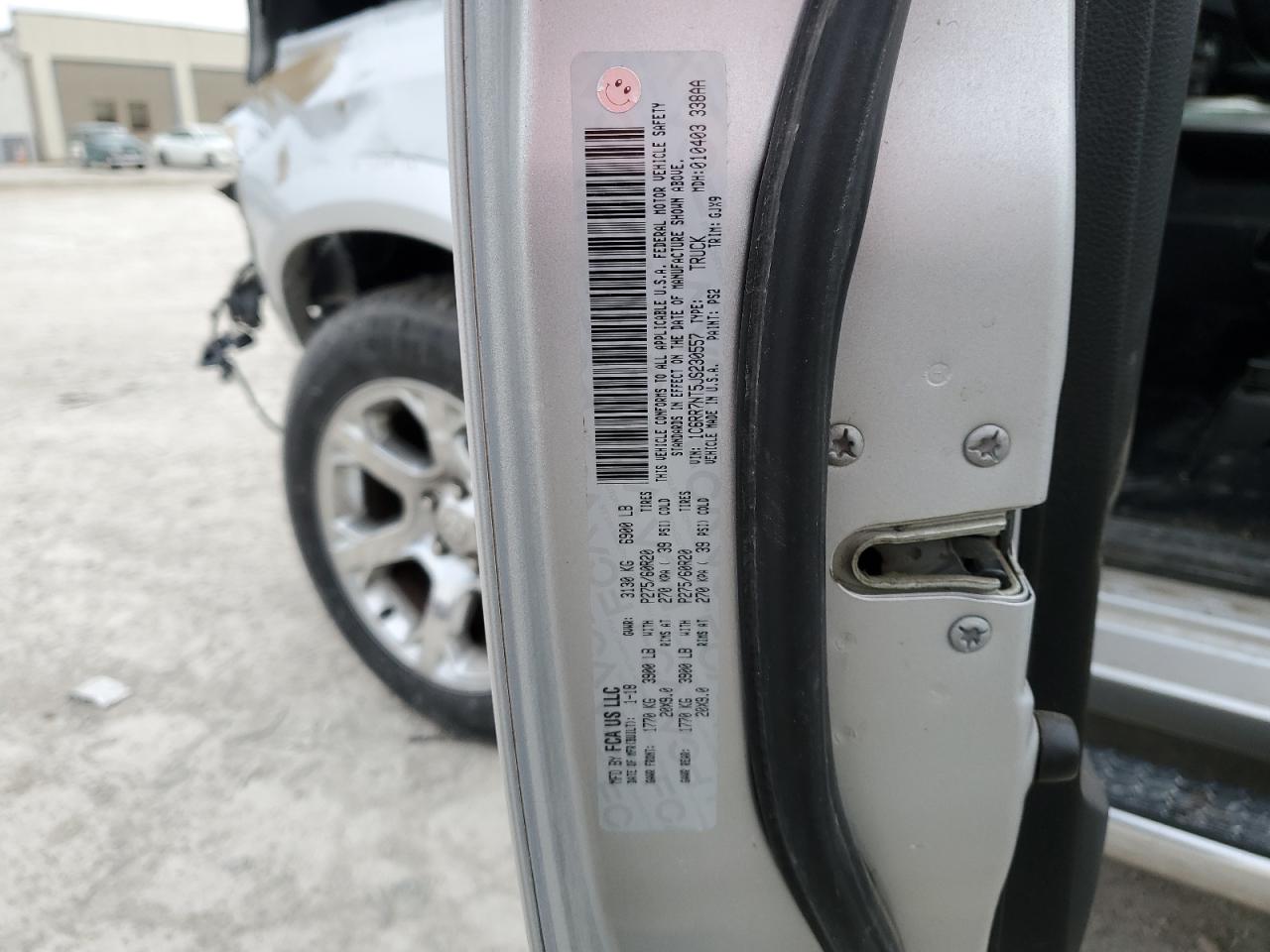 2018 RAM 1500 - Image 12