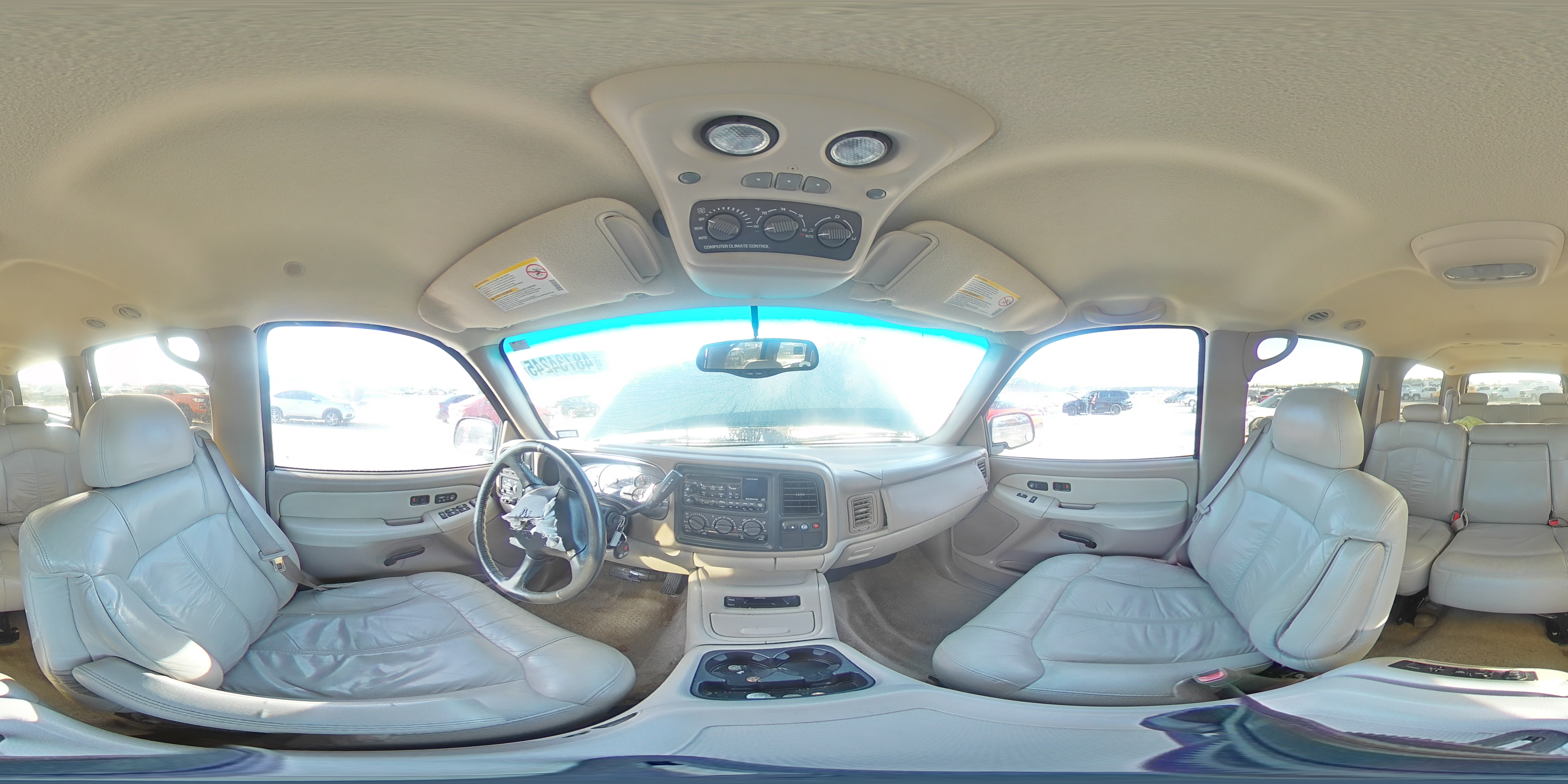 2002 Chevrolet Suburban - Image 14